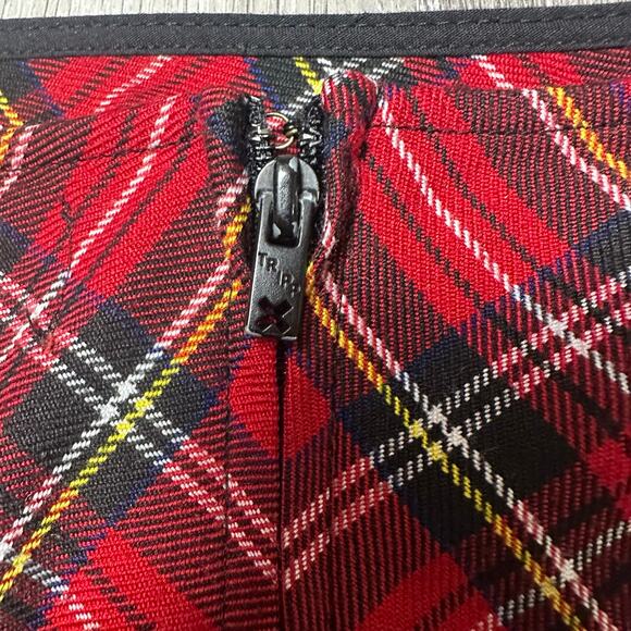 Tripp NYC Pleated Plaid Mini Skirt Red and Black - Picture 7 of 7